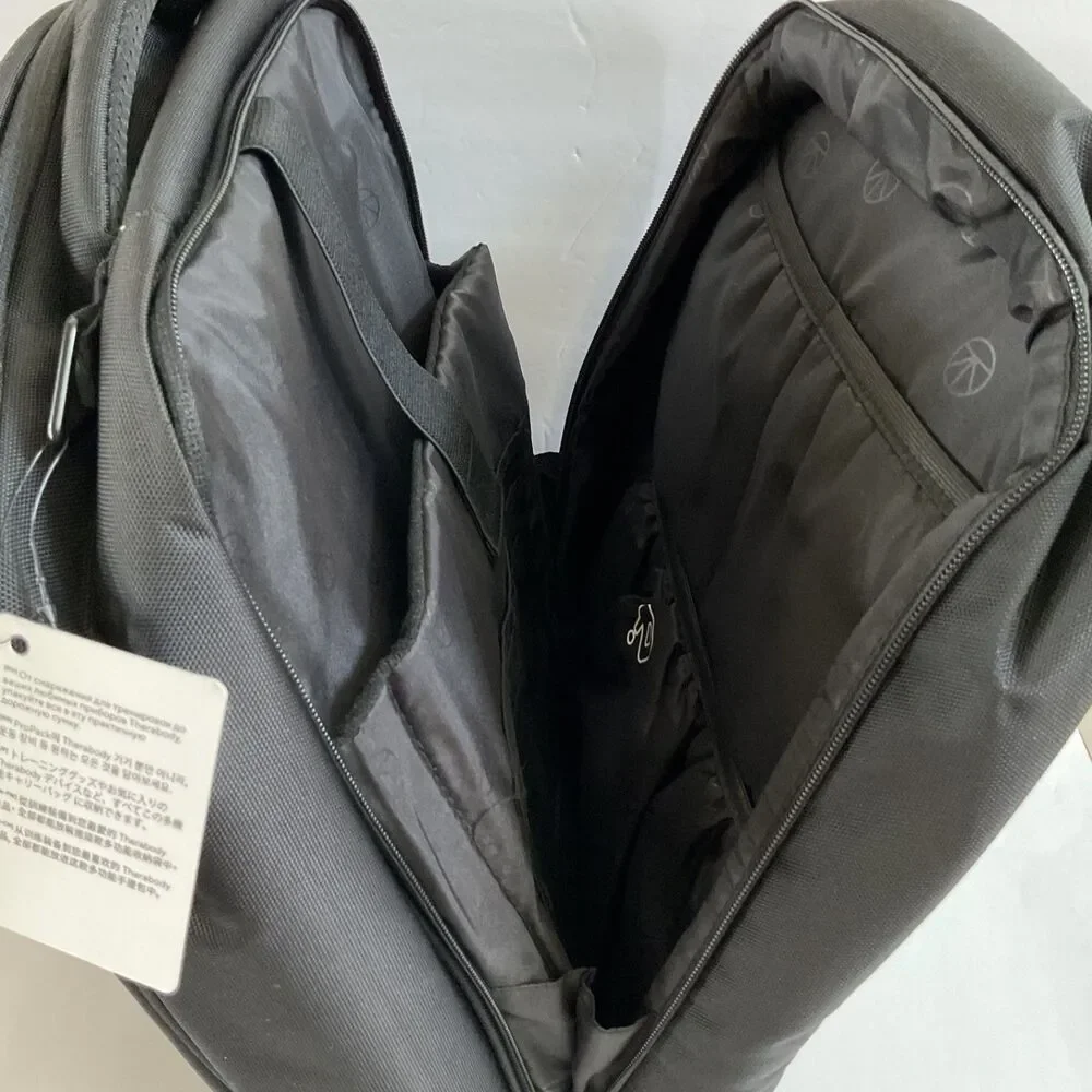 Therabody ProPack 17.2L Backpack Duffle Bag Combo Black Training Gear & Devices